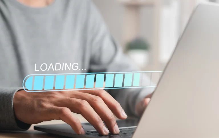 Lee más sobre el artículo Velocidad Web: Cómo Afecta a tu SEO y Conversión (Guía para Mejorarla)