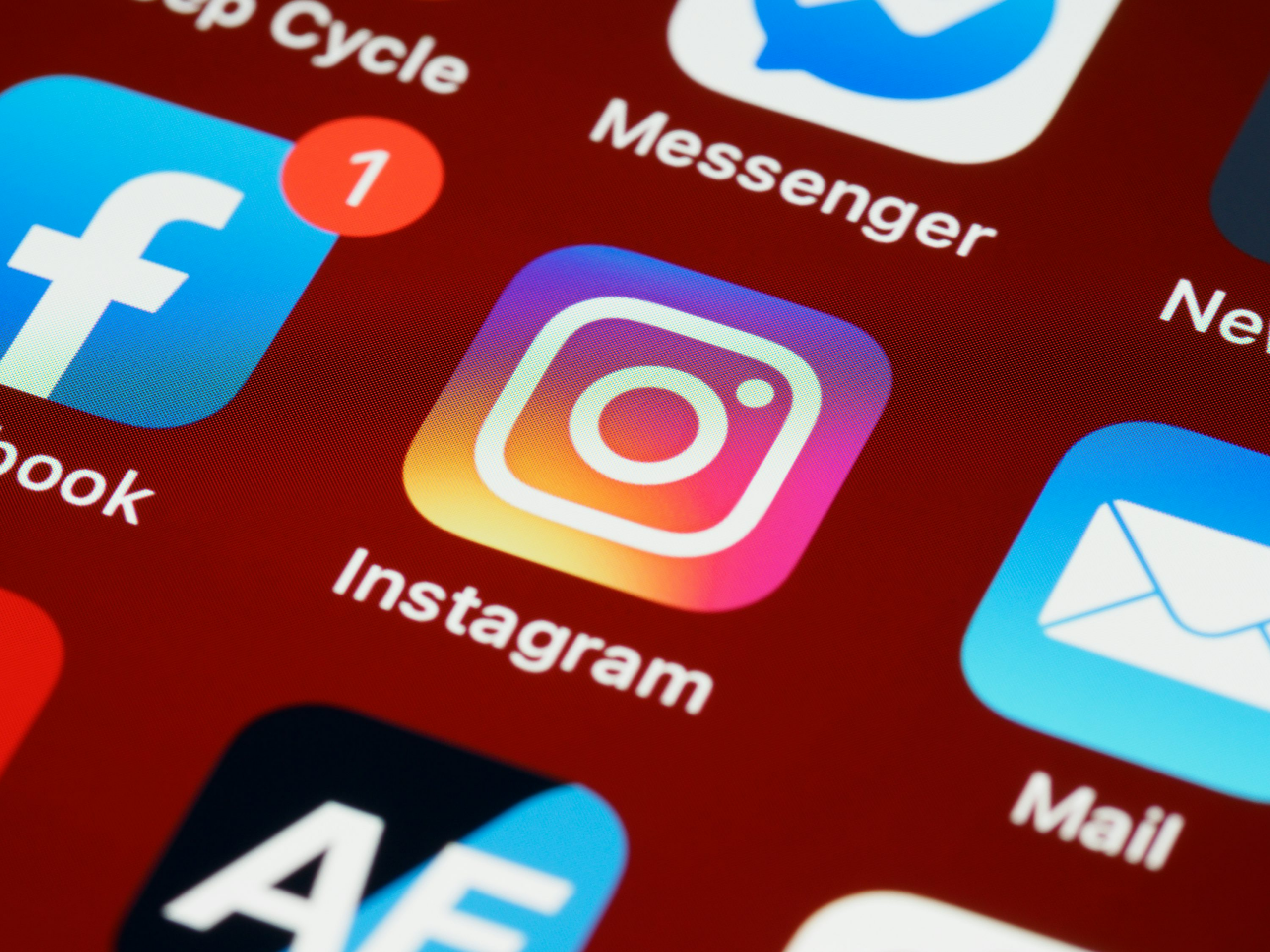 En este momento estás viendo Cómo optimizar tu perfil de Instagram para vender